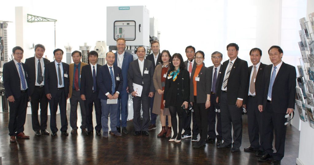 Photo: Vietnamese Delegation at Siemens AG