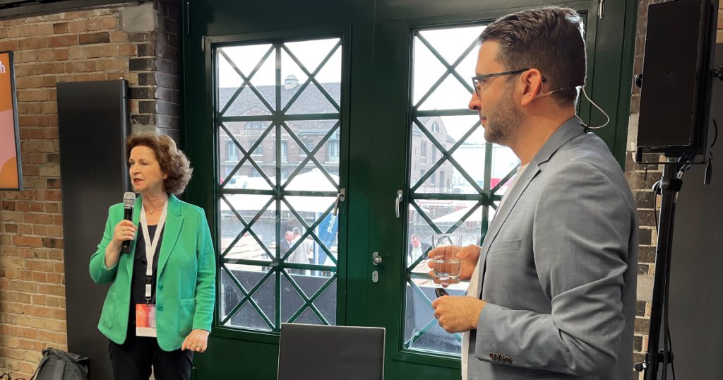 Foto: Anke Weigend und Prof. Dr. Carsten C. Schermuly